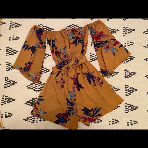 Pants - Mustard yellow romper